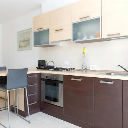 Bilocale Colline Di 2 Lägenhet